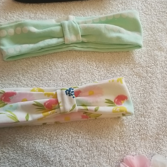 Free w/ $15+ purchase Infant headbands Lot - Picture 3 of 6